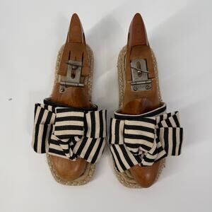 NEIMAN Marcus Braided Just Slip On Stripe Bow Sandals SZ 7.5 Vacation Cruise